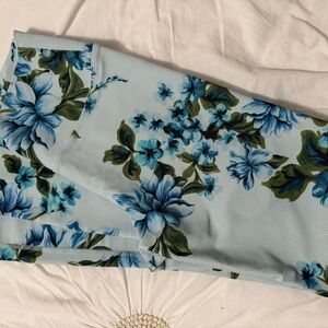 Beach Riot Blue Floral Print Piper Leggings Size M